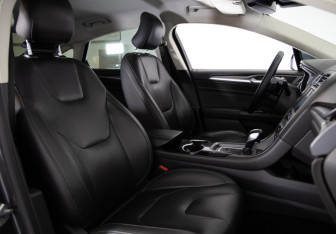 Подержанный автомобиль Ford Mondeo Sedan 2016 года (11 фото)