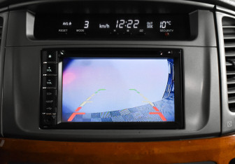 Подержанный автомобиль Lexus LX 2007 года (18 фото)