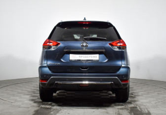 Подержанный автомобиль Nissan X-Trail 2019 года (6 фото)