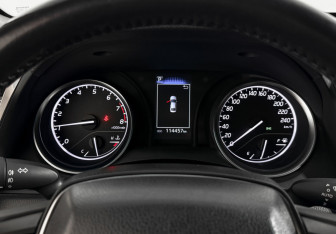 Подержанный автомобиль Toyota Camry Sedan 2021 года (19 фото)
