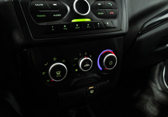 Подержанный автомобиль LADA (ВАЗ) Kalina Wagon 2016 года (14 фото)