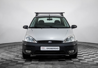 Подержанный автомобиль Ford Focus Sedan 2003 года (2 фото)