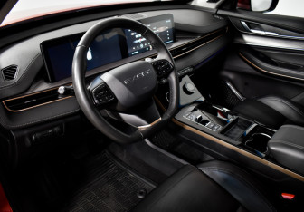 Подержанный автомобиль Exeed LX 2022 года (9 фото)