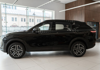 Новый Omoda C7 2026 (9 фото)