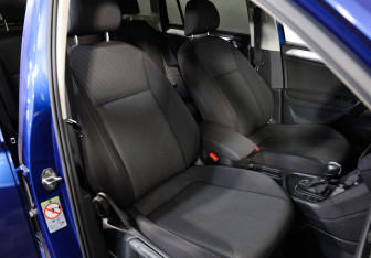 Подержанный автомобиль Volkswagen Tiguan 2020 года (19 фото)