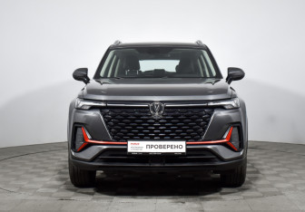 Подержанный автомобиль Changan CS35PLUS 2023 года (2 фото)