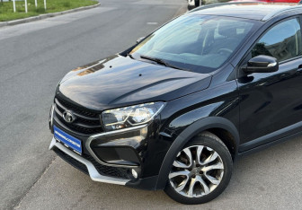 Подержанный автомобиль LADA (ВАЗ) XRAY 2019 года (4 фото)