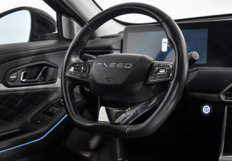 Подержанный автомобиль Exeed TXL 2022 года (15 фото)