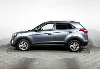 Подержанный автомобиль Hyundai Creta 2018 года (8 фото)