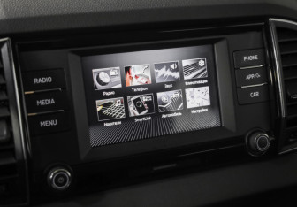 Подержанный автомобиль Skoda Karoq 2020 года (14 фото)