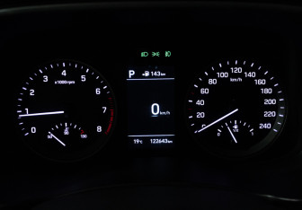 Подержанный автомобиль Hyundai Tucson 2020 года (12 фото)