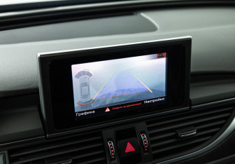 Подержанный автомобиль Audi A6 Sedan 2017 года (19 фото)