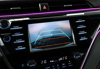 Подержанный автомобиль Toyota Camry Sedan 2018 года (16 фото)