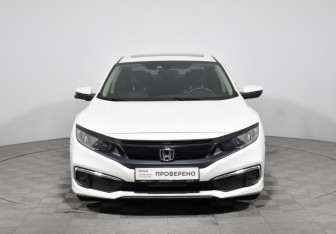 Подержанный автомобиль Honda Civic Sedan 2020 года (2 фото)