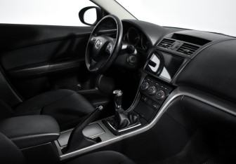 Подержанный автомобиль Mazda 6 Sedan 2012 года (13 фото)