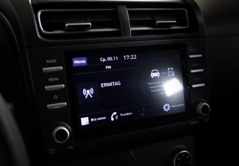 Подержанный автомобиль Hyundai Creta 2022 года (11 фото)