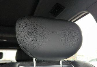 Подержанный автомобиль Exeed VX 2023 года (41 фото)