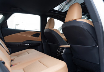 Новый Lexus RX 2025 (10 фото)