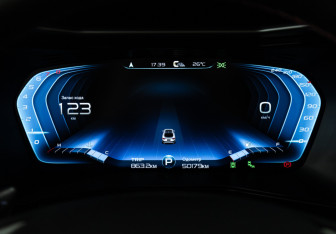 Подержанный автомобиль Geely Tugella 2023 года (12 фото)