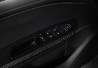 Подержанный автомобиль Renault Arkana 2021 года (19 фото)