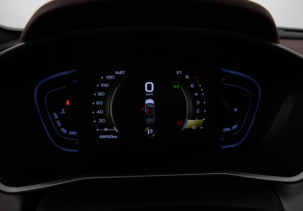 Подержанный автомобиль Geely Coolray 2022 года (9 фото)