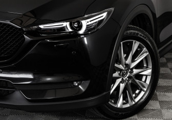 Подержанный автомобиль Mazda CX-5 2021 года (3 фото)