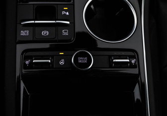 Подержанный автомобиль Kia K5 2020 года (20 фото)