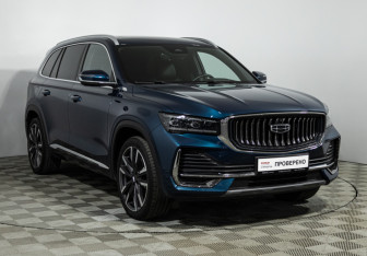 Подержанный автомобиль Geely Monjaro 2024 года (3 фото)