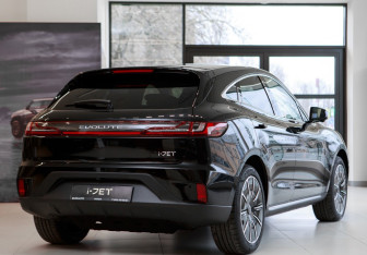 Новый Evolute i-JET 2025 (6 фото)