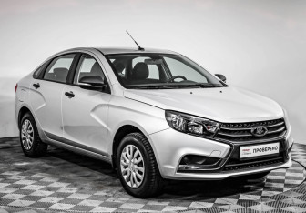 Подержанный автомобиль LADA (ВАЗ) Vesta Sedan 2018 года (3 фото)