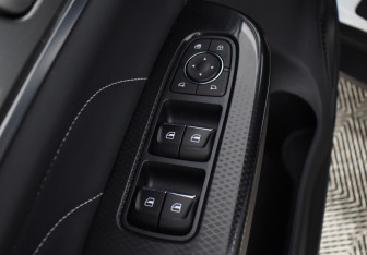 Подержанный автомобиль Haval M6 2023 года (15 фото)