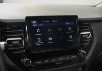 Подержанный автомобиль Hyundai Solaris Sedan 2020 года (14 фото)