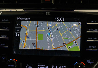 Подержанный автомобиль Toyota Camry Sedan 2019 года (17 фото)