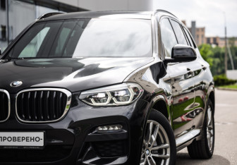 Подержанный автомобиль BMW X3 2020 года (2 фото)