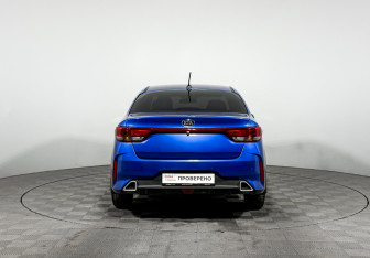 Подержанный автомобиль Kia Rio Sedan 2021 года (6 фото)