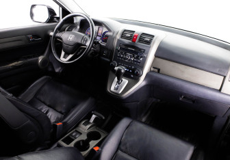 Подержанный автомобиль Honda CR-V 2012 года (14 фото)