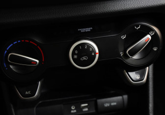 Подержанный автомобиль Kia Picanto 2017 года (14 фото)