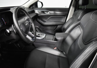 Подержанный автомобиль Haval Jolion 2024 года (10 фото)