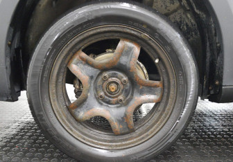 Подержанный автомобиль Renault Sandero 2014 года (9 фото)