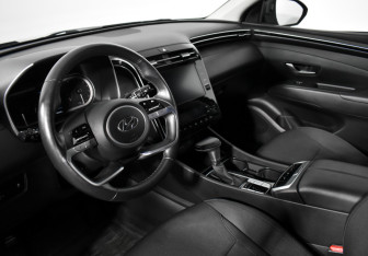 Подержанный автомобиль Hyundai Tucson 2021 года (9 фото)