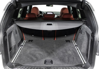 Подержанный автомобиль BMW X3 2020 года (23 фото)