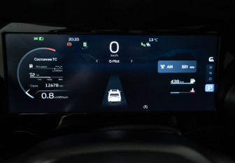 Подержанный автомобиль Geely Monjaro 2024 года (19 фото)