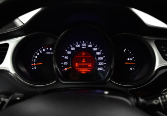 Подержанный автомобиль Kia Ceed Wagon 2016 года (11 фото)