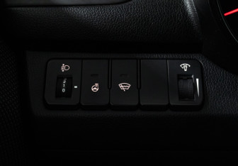 Подержанный автомобиль Kia Rio Sedan 2013 года (18 фото)