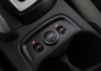 Подержанный автомобиль Ford Focus Hatchback 2013 года (13 фото)