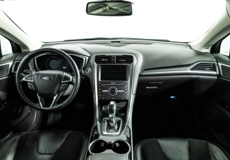 Подержанный автомобиль Ford Mondeo Sedan 2016 года (13 фото)
