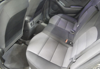 Подержанный автомобиль Kia Cerato Sedan 2013 года (11 фото)
