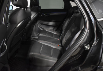 Подержанный автомобиль Geely Tugella 2022 года (11 фото)