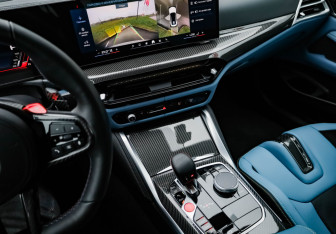 Подержанный автомобиль BMW M4 Coupe 2024 года (23 фото)