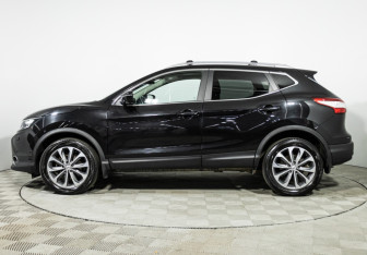 Подержанный автомобиль Nissan Qashqai 2018 года (8 фото)